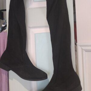 Tall Black Ultra Suede Fabric Boots Size 10
